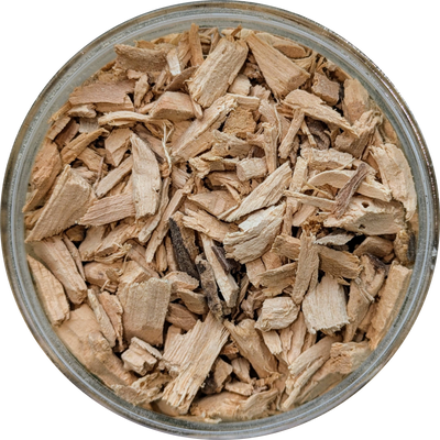 Whole Tongkat Ali root pieces prepared in shredded form